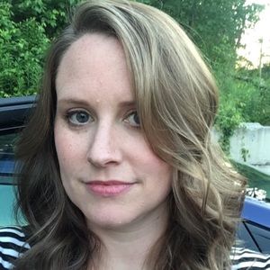 Meet your Posher, Christine